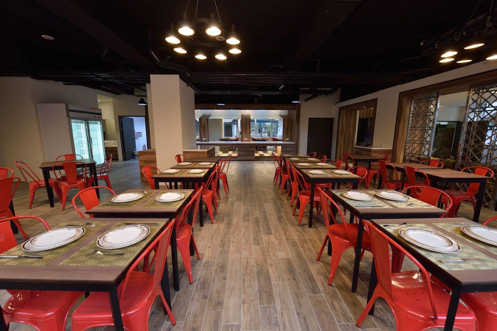 Home Rest Hotel T'ai-tung Dış mekan fotoğraf